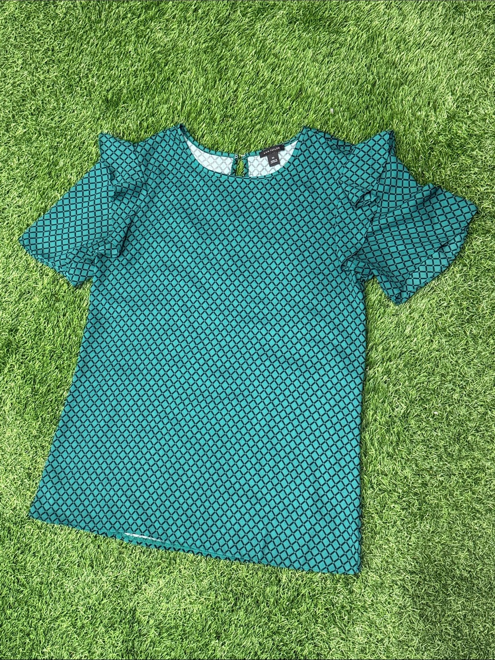 Talbots Teal Geometric Ruffled Short Sleeve Blouse